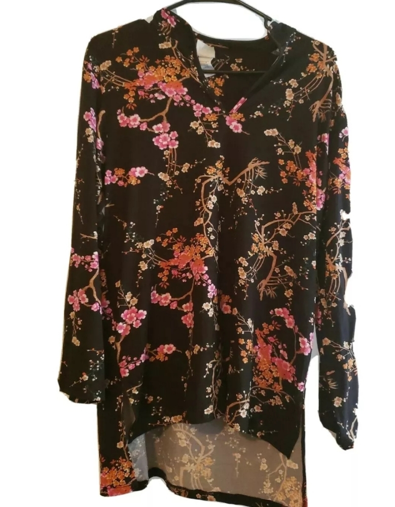 Natori Tunic Brand New